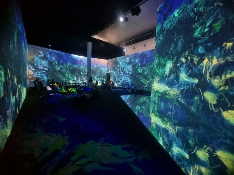 Van Gogh Grandes Éxitos Exposición Inmersiva proyección Van Gogh Grandes Éxitos Exposición Inmersiva sala proyección