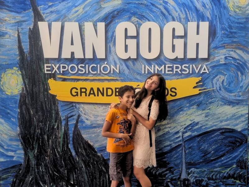 Van Gogh Grandes Éxitos Exposición Inmersiva photocall Van Gogh Grandes Éxitos Exposición Inmersiva photocall